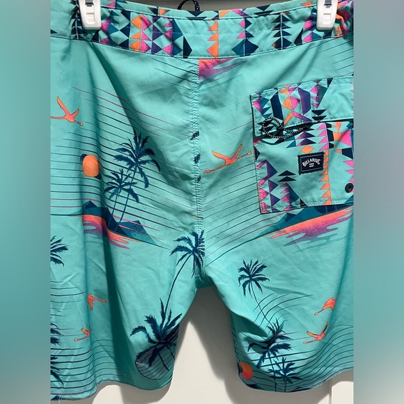 BILLABONG Men’s Recycler Sundays Airlite Board Shorts - Picture 6 of 8